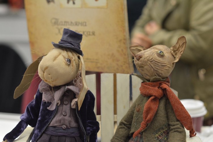 Выставка на Тишинке - стараясь не повторяться. Салон кукол 2016
