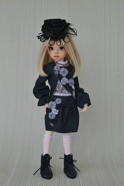 "Черно-белое" настроение. Модели Лайла и Иззи Kaye Wiggs