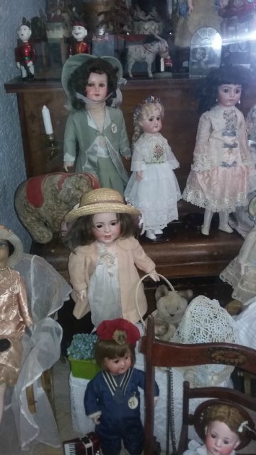 Выставка кукол в магазине Дело и Забава (междугородний Автовокзал). Красноярск 2015