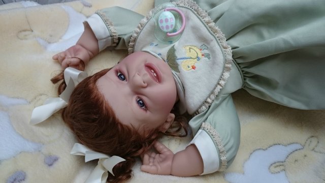 "У меня режутся зубки". Очень редкая девочка от Ли Миддлетон - Teething Blues (фото 4)