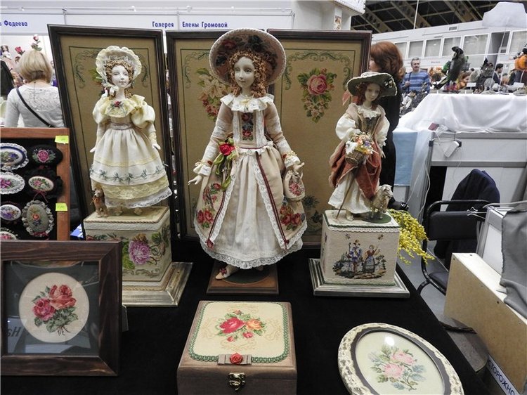 Экскурсия в страну чудес… Авторская кукла. Москва, Тишинка 2016