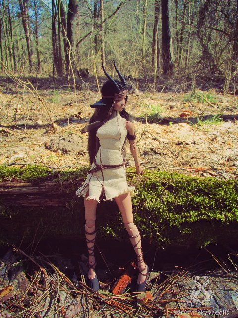 Полиуретановая шарнирная кукла Сейен (фото 3)