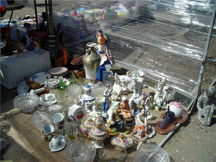 Барахолка - с нами рядом. Мы ее окинем взглядом | Бэйбики Барахолка - с нами рядом. Мы ее окинем взглядом