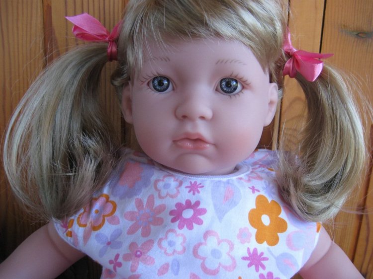 Милейшее создание с двумя хвостиками