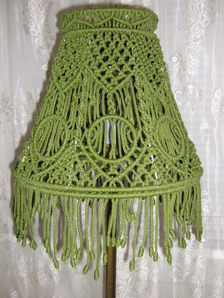 Абажуры из вязаных салфеток