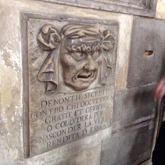 Приключения Минуш в Италии [Часть 2] Венеция -"Волшебный город на волнах, мечты высокой воплощенье"