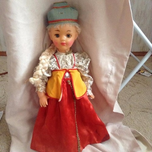 Фабрика 8 марта и серия "Куклы в старинных костюмах русских губерний"