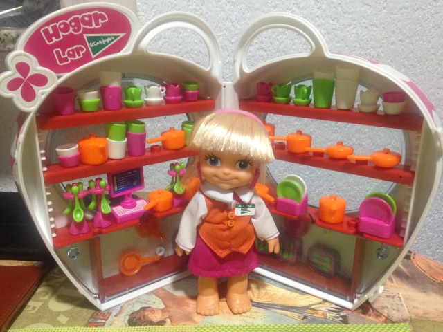 Моя новенькая малышка Barriguitas от Famosa (фото 8)