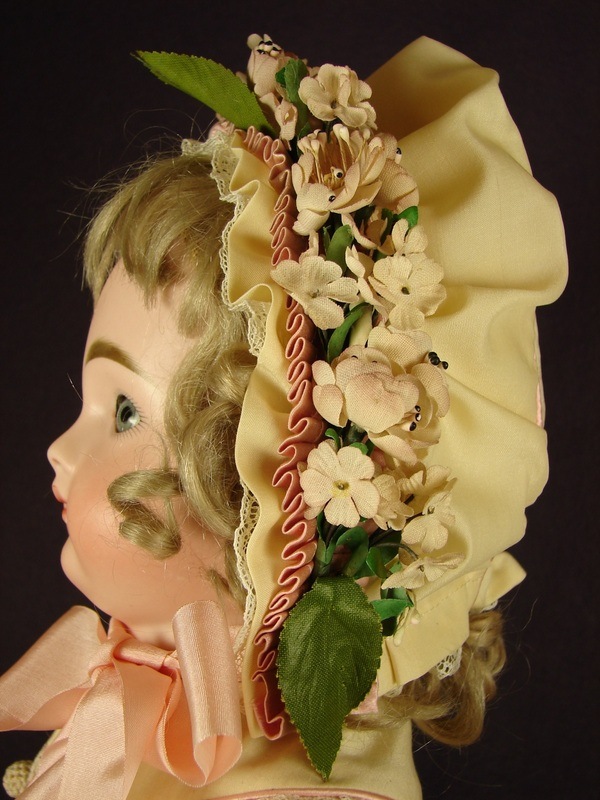 Сборная солянка кукольных нарядов - для вдохновения