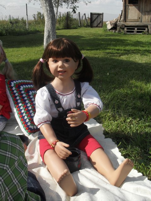 Джинсовое чаепитие.Annecke и Ethan от Monika Levenig и Millie от Monika Peter-Leicht