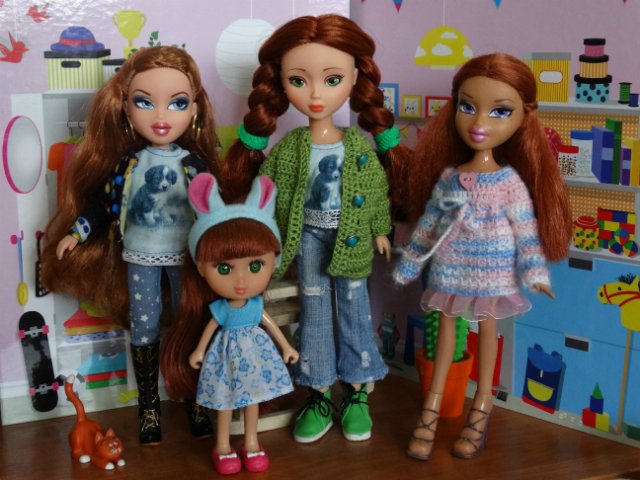 Новая куколка и её рыжие подружки