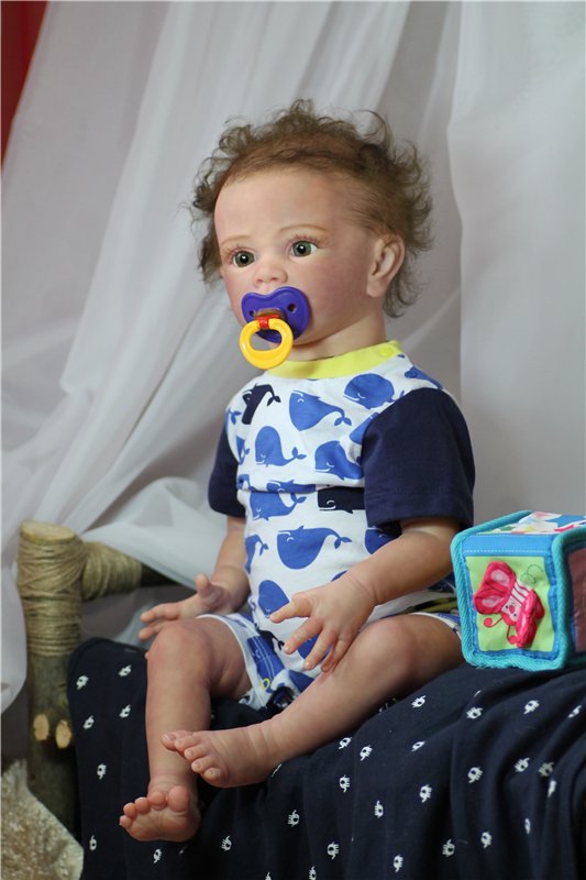 Моя Фрида. В образе мальчика. Мамочка назвала Ванечка