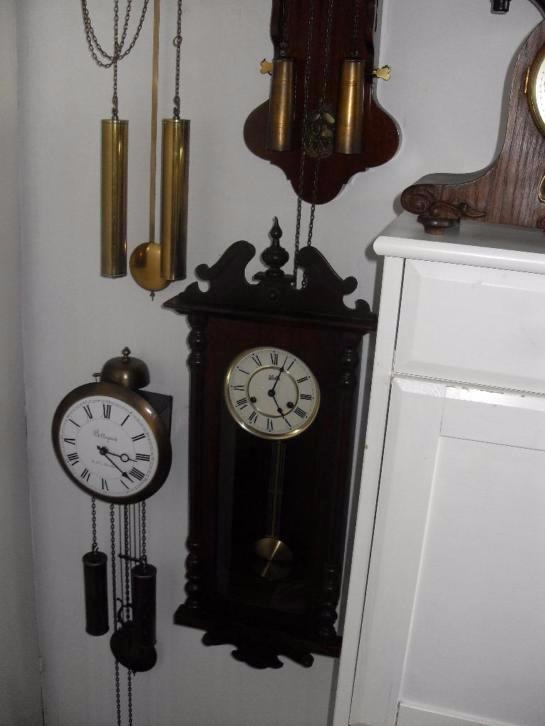 Старинные часы еще идут. Коллекция старинных часов (фото 8)