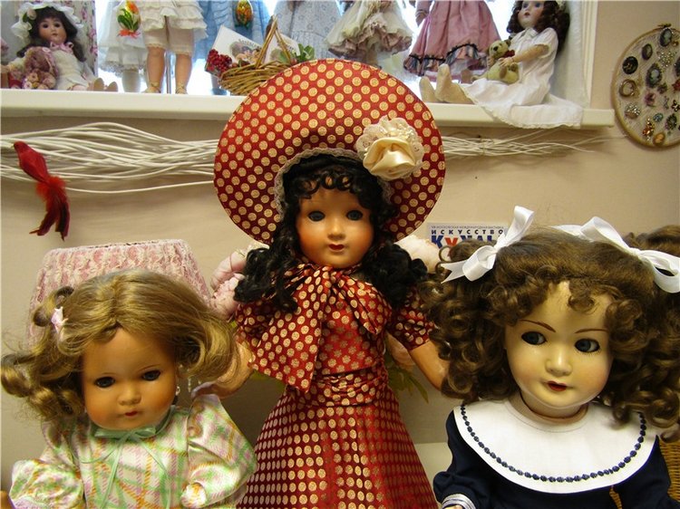 Великолепная четверка — Редкие антикварные куклы и реплики: воск