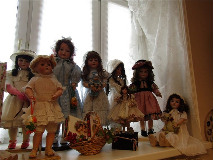Великолепная четверка — Редкие антикварные куклы и реплики: воск