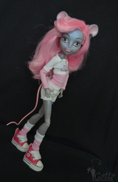 Замечательная мышка (крыска) от Monster high