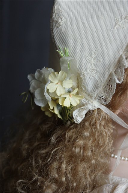 Лилу (Lilou), Рут Триффайзен (Ruth Treffeisen)