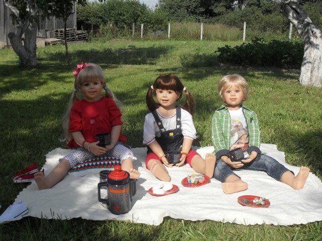 Джинсовое чаепитие.Annecke и Ethan от Monika Levenig и Millie от Monika Peter-Leicht