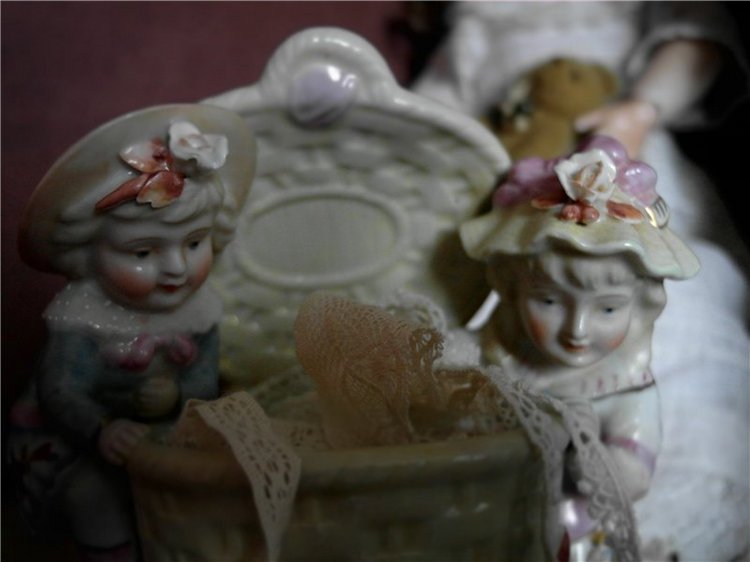 Антикварные куклы... детали