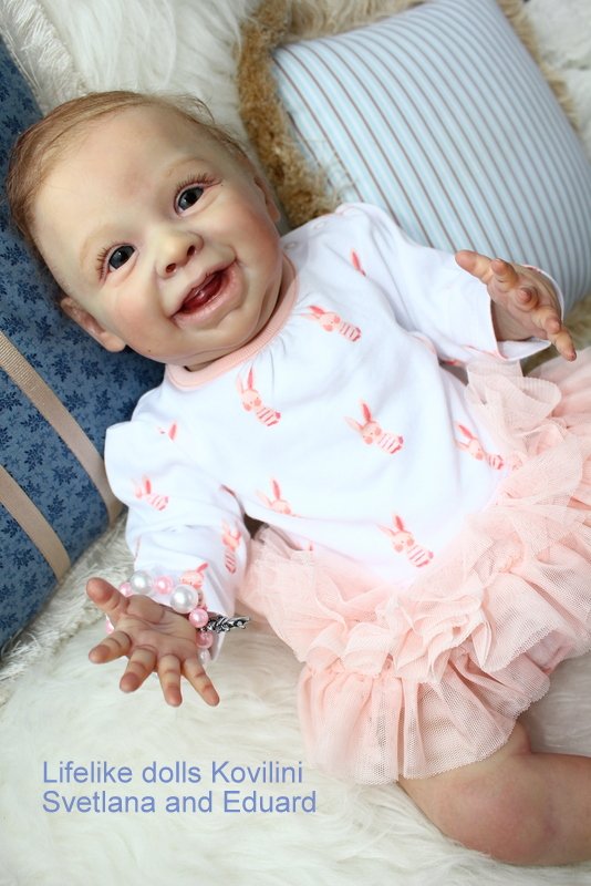 На щечке родинка, а в глазах любовь! Варенька - кукла реборн Ковылиных Светланы и Эдуарда (фото 5)
