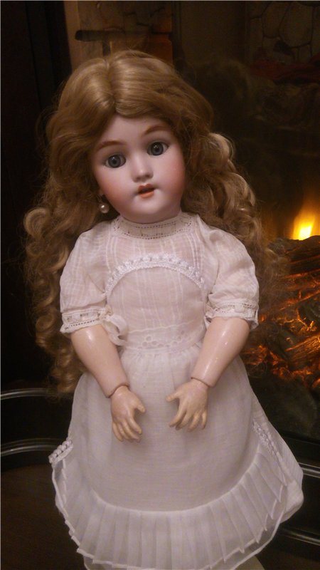 Я верю, что счастье сильнее смерти... Немного о куклах Генриха Хандверка