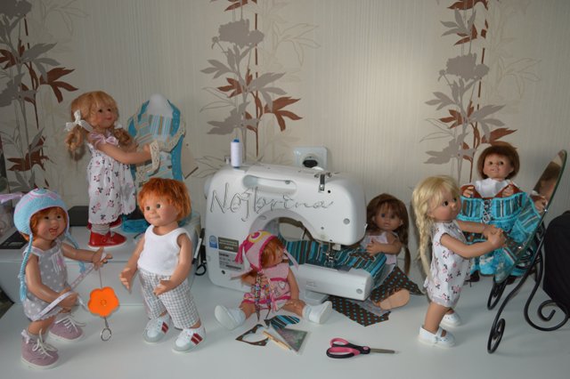 Вихтелята одни дома. Тайная жизнь кукол