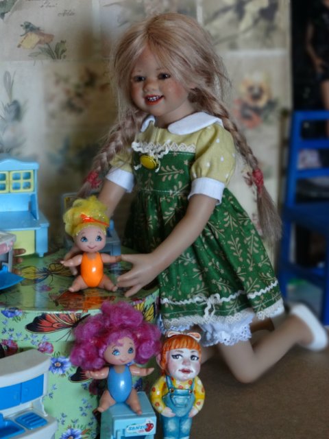 Как играют мои девочки Annette Himstedt