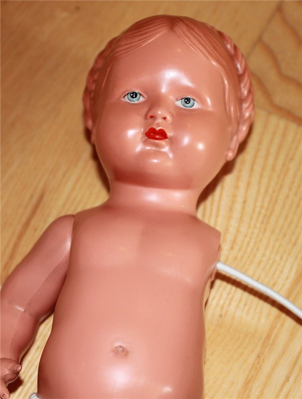 Перетяжка рук. Гретхен, Cellba Celluloid Warenfabrik , Germany, 1940 г