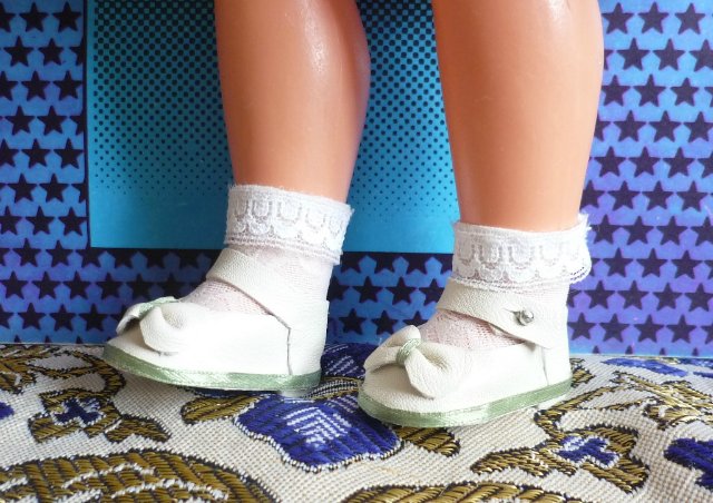 Наши ножки будут обуты — Одежда и обувь для кукол своими руками: фото