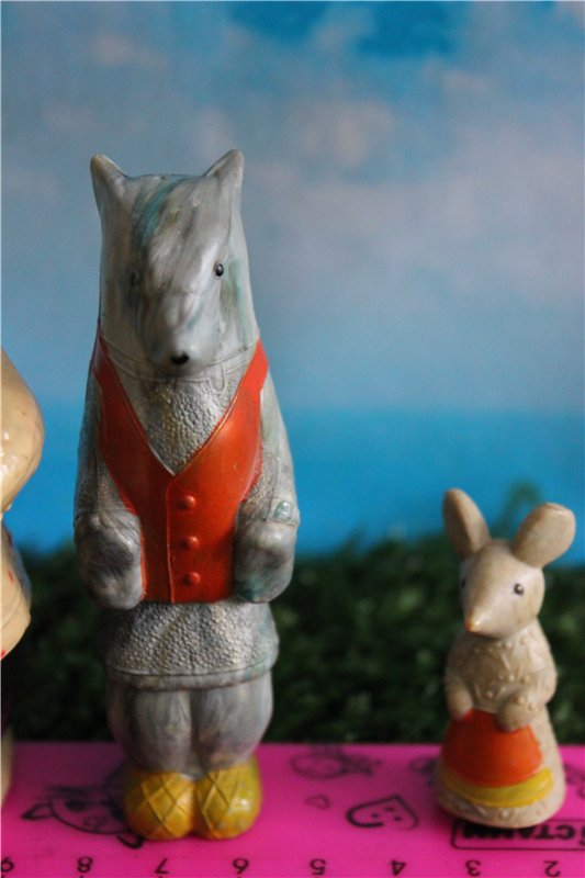 Потерявшиеся зверушки — Игрушки СССР и советского детства: резиновые (фото 3)