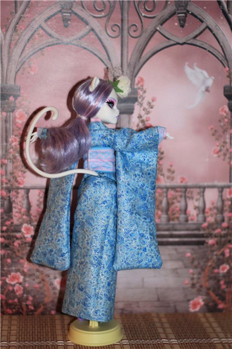 Мой первый топик. Кимоно для куколки Monster High (фото 5)