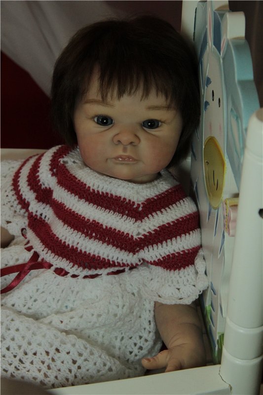 Джулия - малышка из молдика Jill от Adrie Stoete