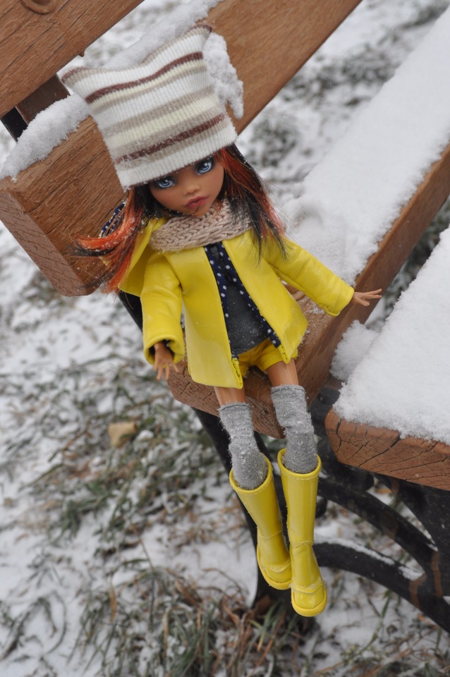 Первый снег — ООАК Monster High и Ever After High: репейнт