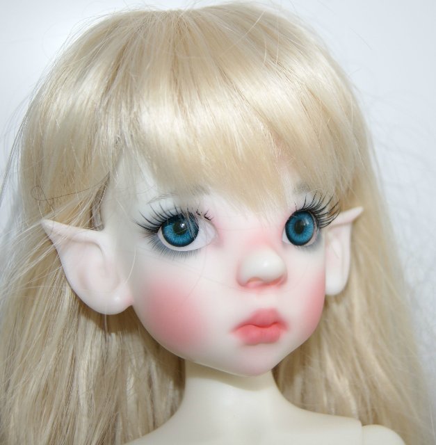 Карамель и сливки - две Лайлочки White Elf and Human Tan Kaye Wigs
