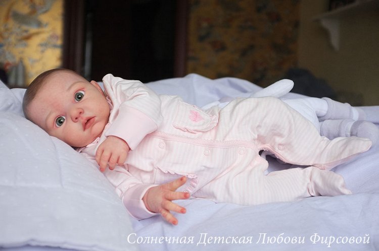 Малышка реборн Лолочка из одноименного молда от Adrie Stoete. Художник- Любовь Фирсова (фото 8)