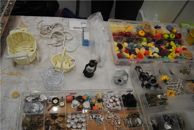 Выставка на Тишинке - Атмосфера творчества - 2014