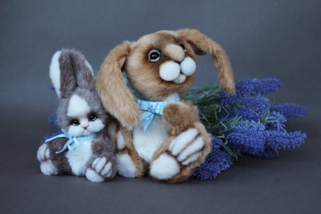 Заяц Луиджи. Авторская игрушка Татьяны Матляк