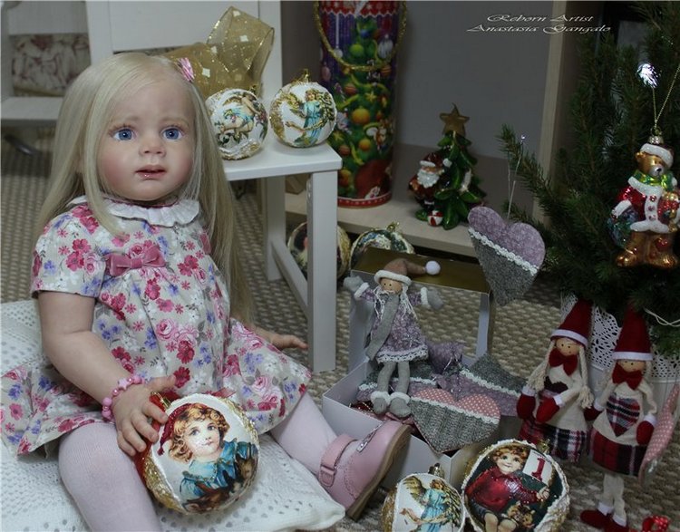 Фридолиночка-в преддверии нового года. Кукла реборн Анастасии Гангало (фото 4)