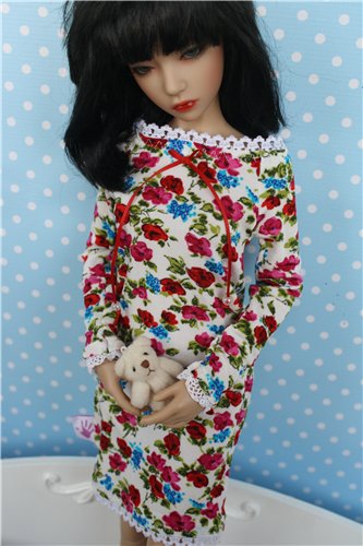 Гардероб для красавицы Леоны