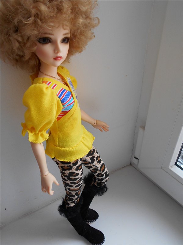 Обновка - зимние сапожки — Одежда и обувь для кукол BJD (БЖД): 1/3