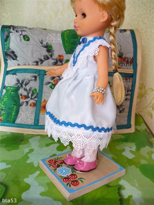 Подставка для куклы | Бэйбики Подставка для куклы — Как сделать подставку для куклы своими руками: держатели и МК