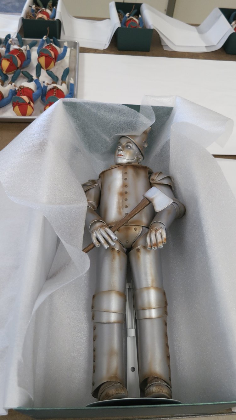 Впервые за 40 лет. День открытых дверей на кукольной фабрике R John Wright. Часть четвертая: Процесс производства. Окончание