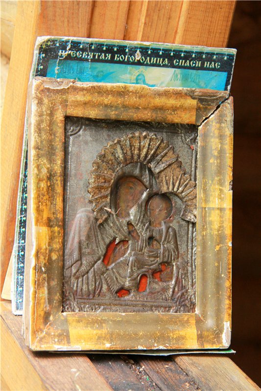 Иваниши. Храм Успения Пресвятой Богородицы