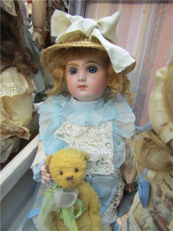 Антикварные впечатления о выставке кукол в "Гостином дворе" 16-18 декабря 2016 года. Искусство куклы. Фотообзор | Бэйбики Антикварные впечатления о выставке кукол в "Гостином дворе" 16-18 декабря 2016 года. Искусство куклы. Фотообзор