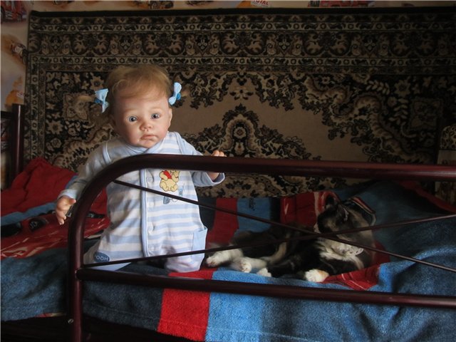 Как у младенца жизнь трудна...или "Мама, поиграй со мной"