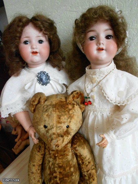 Выполняю обещание. Дарина и Рада. Утренний переполох