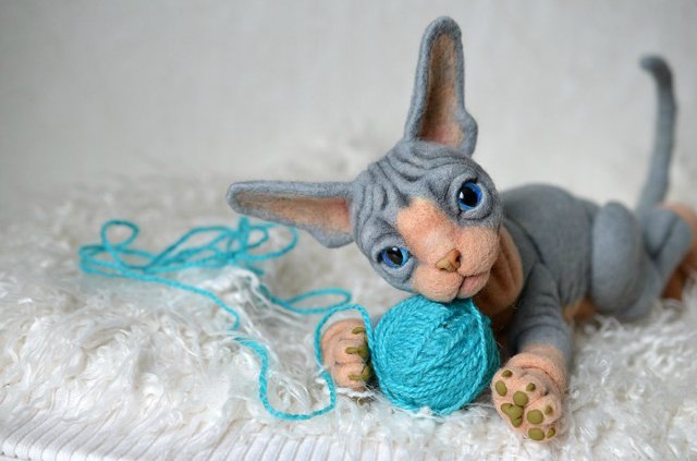 Сфинксенок. Игрушка валянием из шерсти своими руками (фото 4)