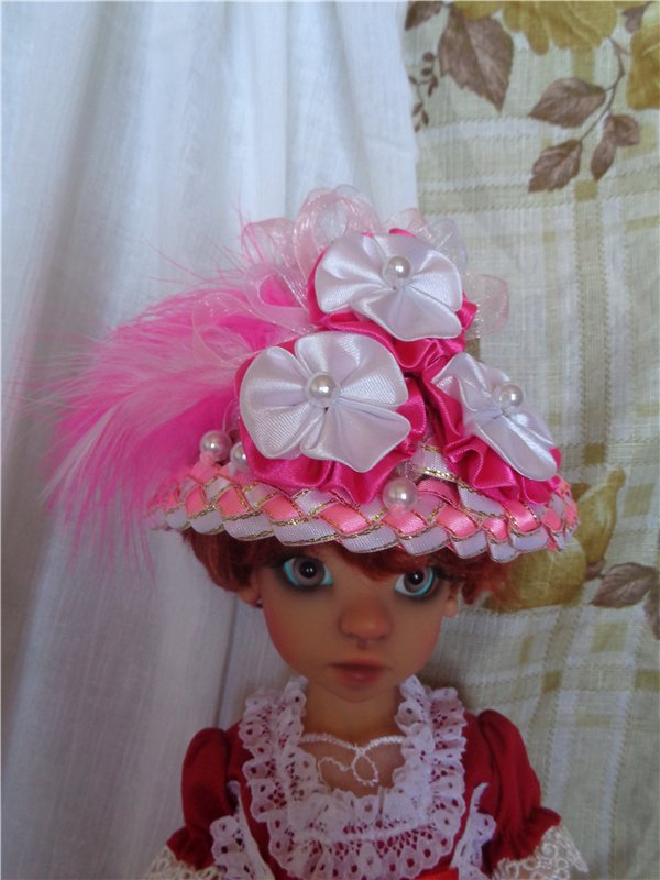 Как мы готовились к конкурсу шляпок! Куклы БЖД от Kaye Wiggs (фото 8)