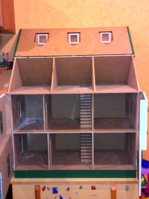 Новые мои работы. Домики для кукол (фото 2)