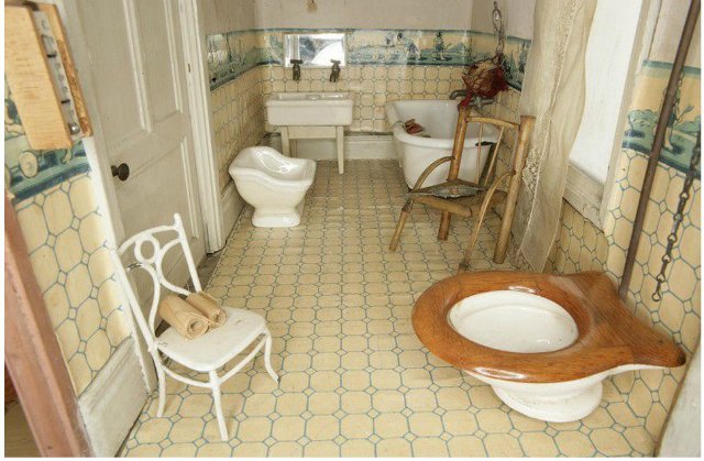 Старинный домик для дочки - самое начало XX века